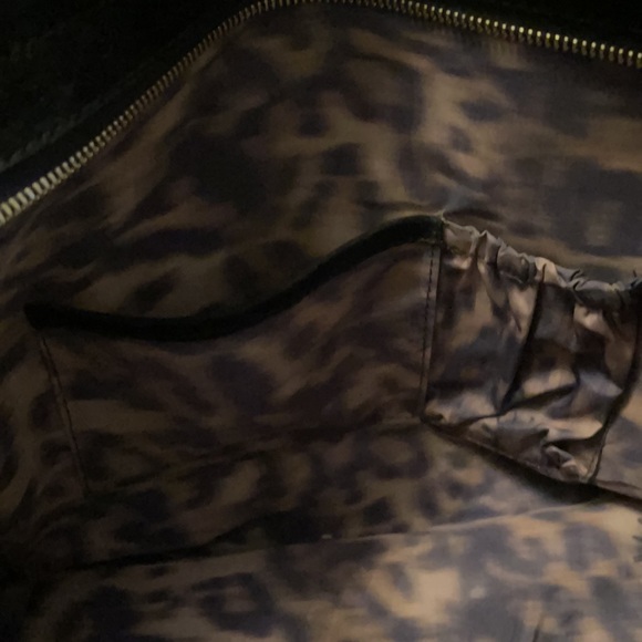 Stuart Weitzman black suede bag - Picture 4 of 6